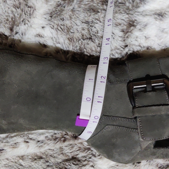 Bullboxer Knee High Heeled Boots - Picture 8 of 11